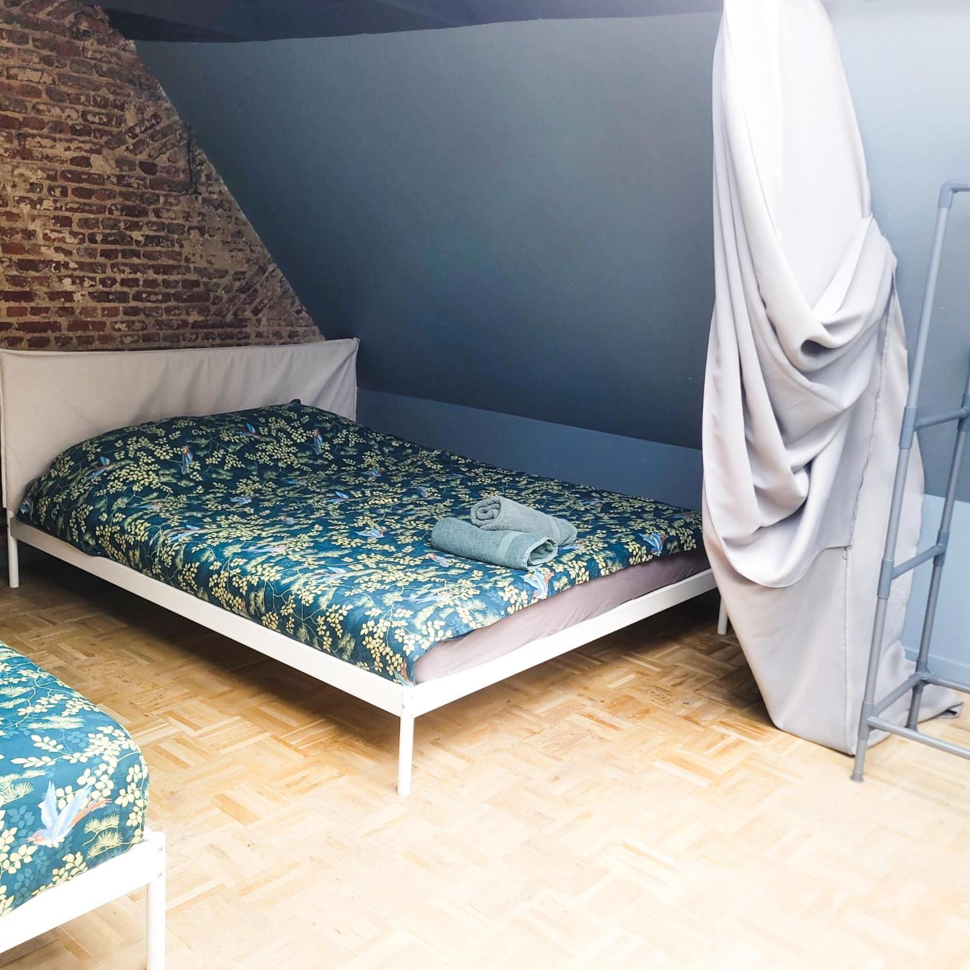 New Spacious Boutique Apartment's In The Center Of